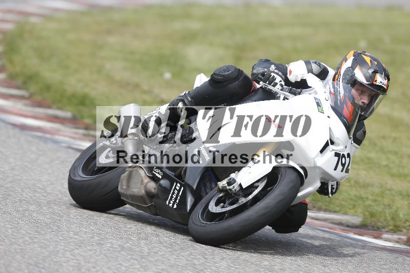 /Archiv-2025/07 19.04.2025 Speer Racing ADR/Instruktorentraining/792